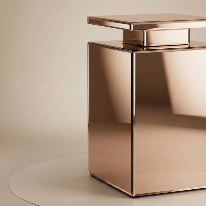 Attar Sculpture Stand